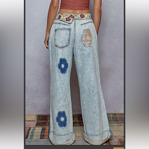 POL. 🩵 Floral Embroidered Patchwork Pants - Picture 3 of 6